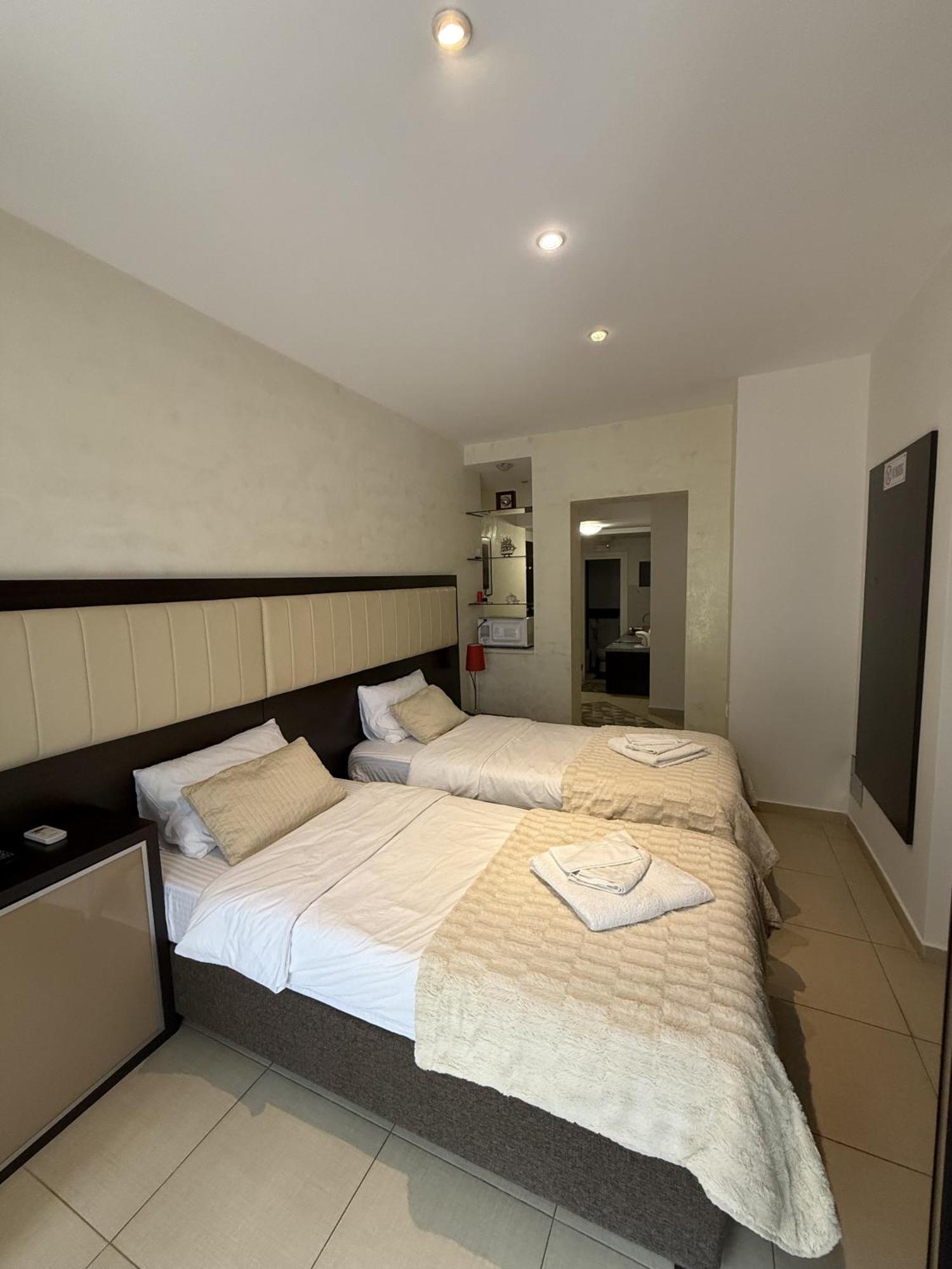 בודווה Splendid Luxury Apartments מראה חיצוני תמונה