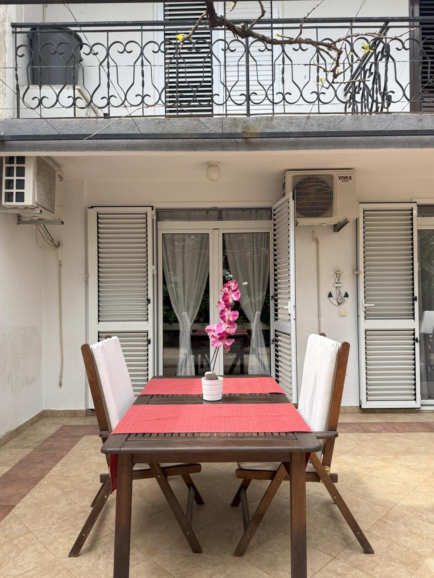 בודווה Splendid Luxury Apartments מראה חיצוני תמונה