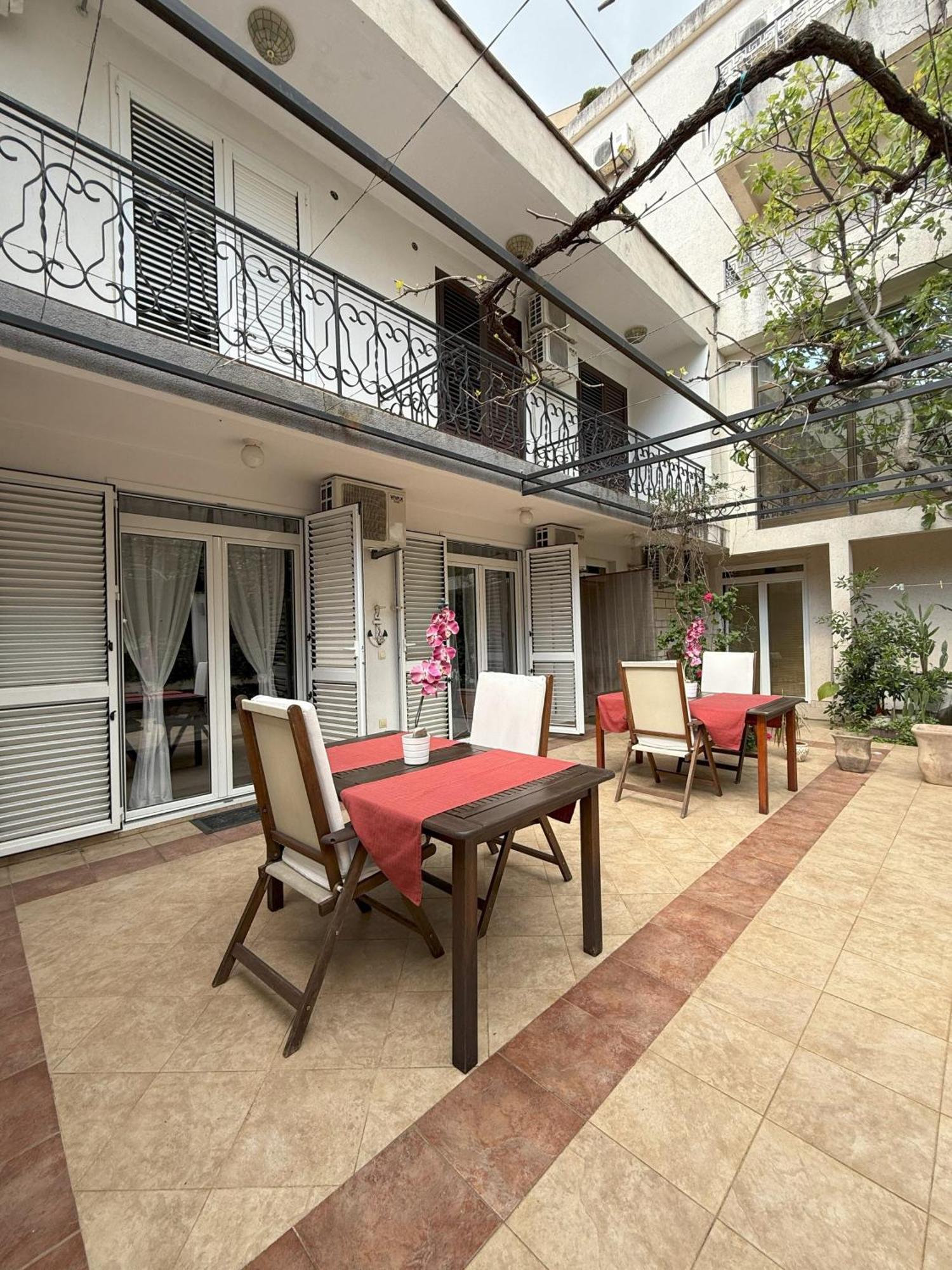 בודווה Splendid Luxury Apartments מראה חיצוני תמונה